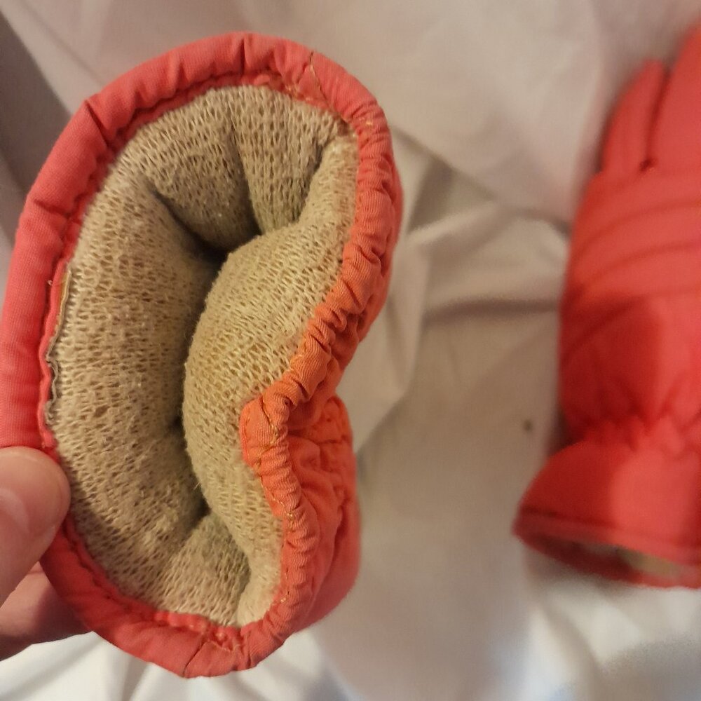 FREE WITH PURCHASE - Vintage 1990's Promark Orange Ski Gloves Neon Gorpcore - Picture 5 of 8